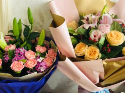 送长辈什么鲜花好？特殊的日子赠送一束鲜花给长辈，是敬爱！